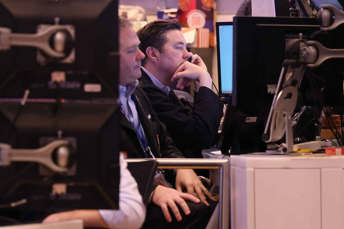 Bitwise's Matt Hougan Backs HYPE and Robinhood for the Next Cycle: Where Does That Leave XRP?