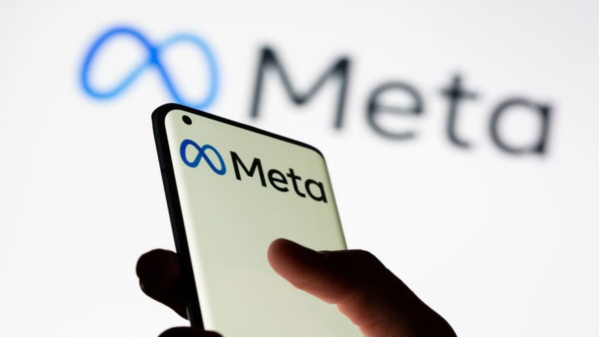 Analyst Predicts META Stock To Crash to $485